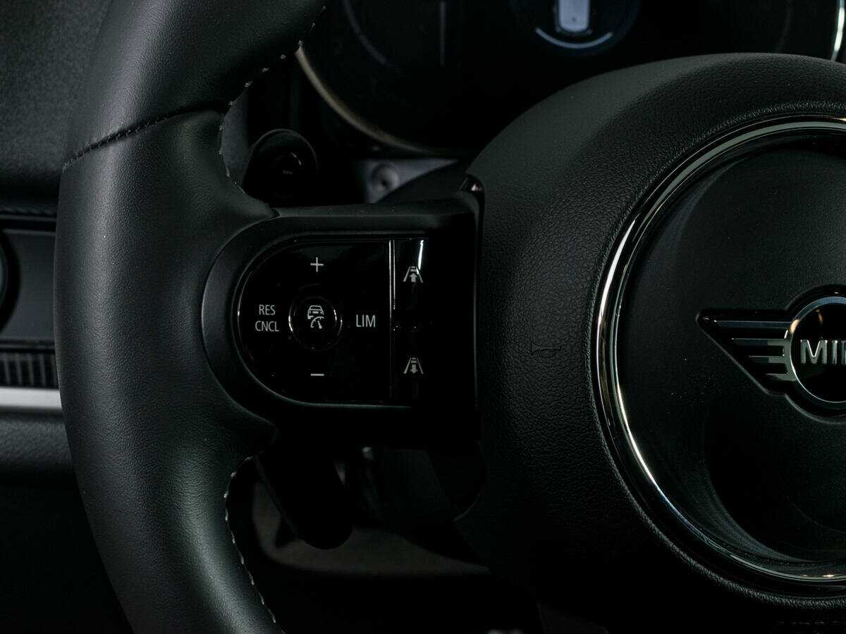 Б/У Мини Каунтримэн 2022 года. Фото: #13