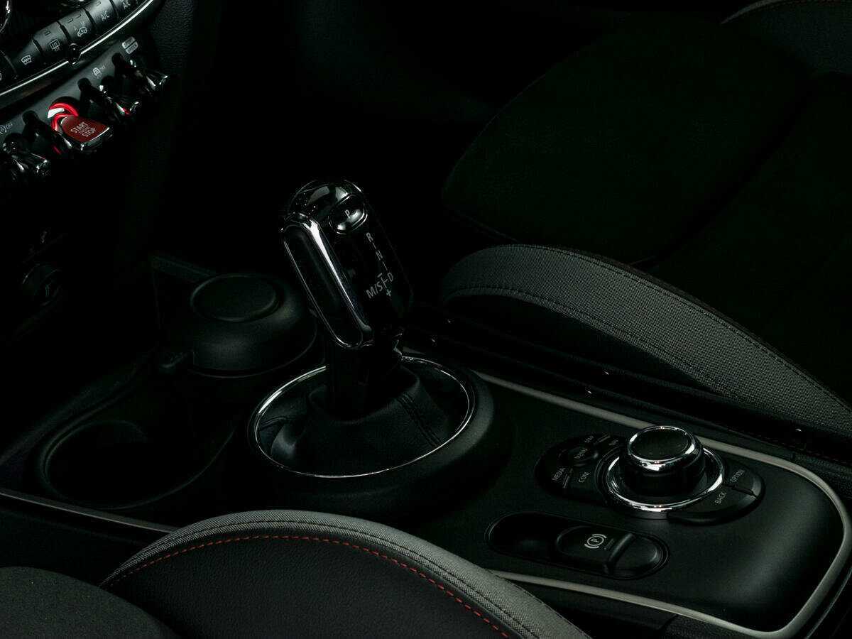 Б/У Мини Каунтримэн 2022 года. Фото: #16