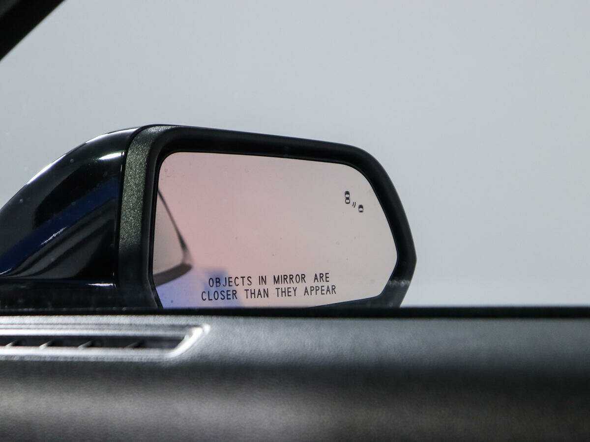 Б/У Форд Мустанг 2022 года. Фото: #10