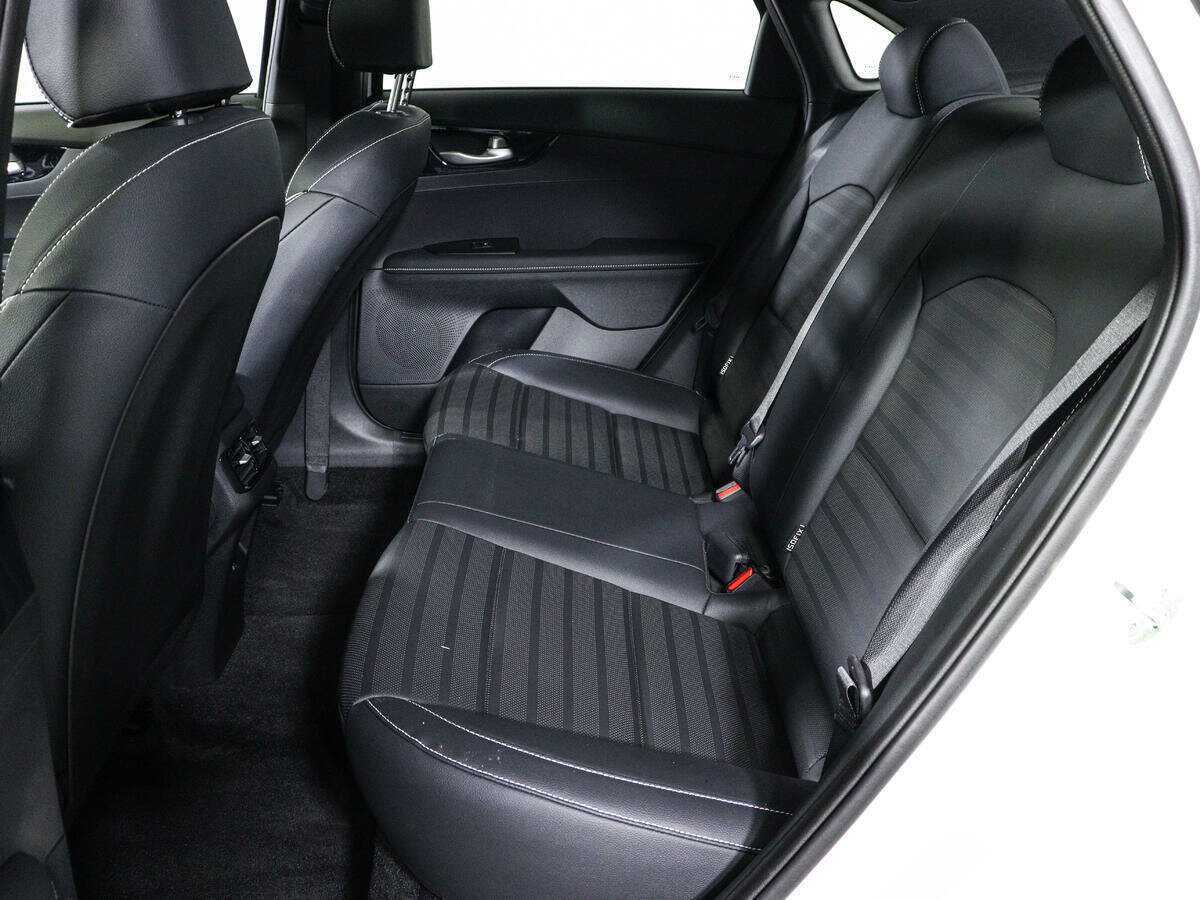 Б/У Киа К3 2022 года. Фото: #9