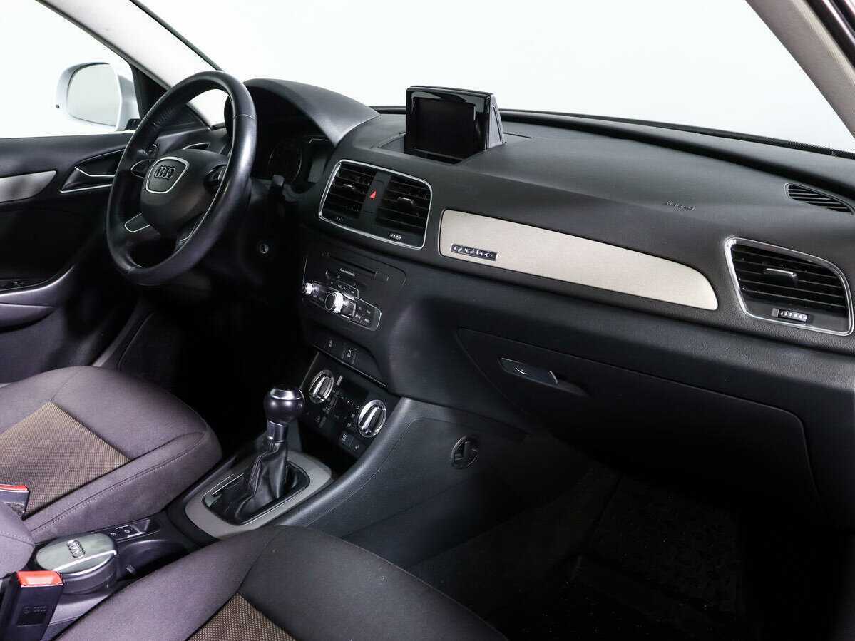 Б/У Ауди К3 2014 года. Фото: #5