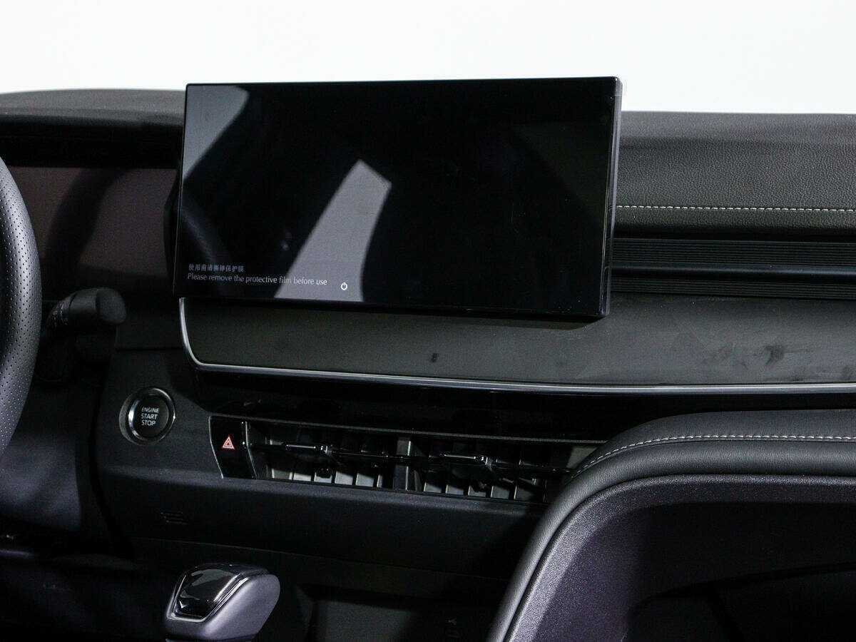 Б/У Тойота Камри 2024 года. Фото: #12