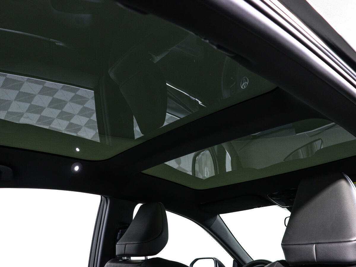 Б/У Тойота Камри 2024 года. Фото: #15