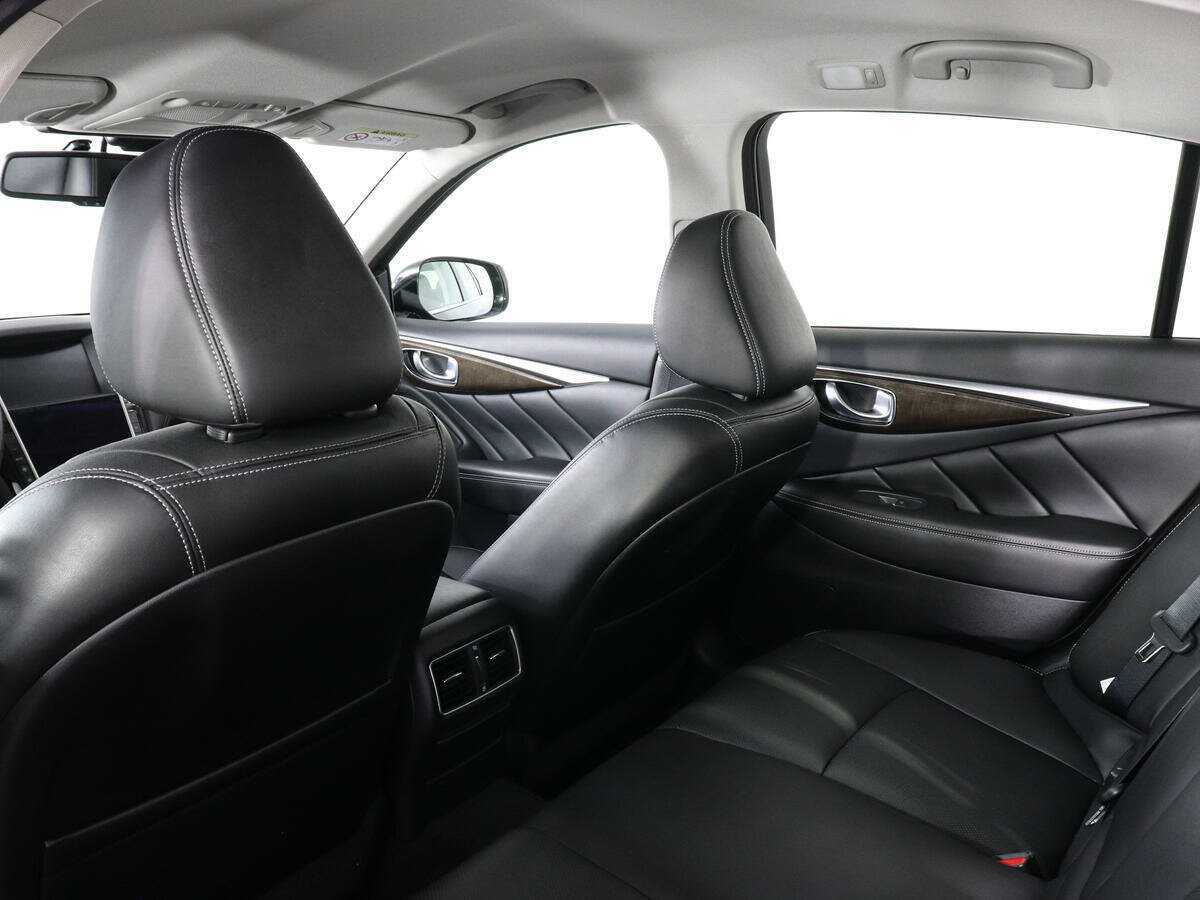 Б/У Инфинити К50 2017 года. Фото: #11