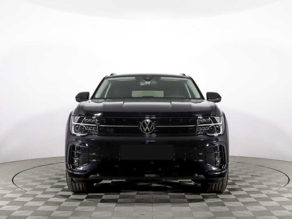 Б/У Фольксваген Терамонт 2023 года. Фото: #1