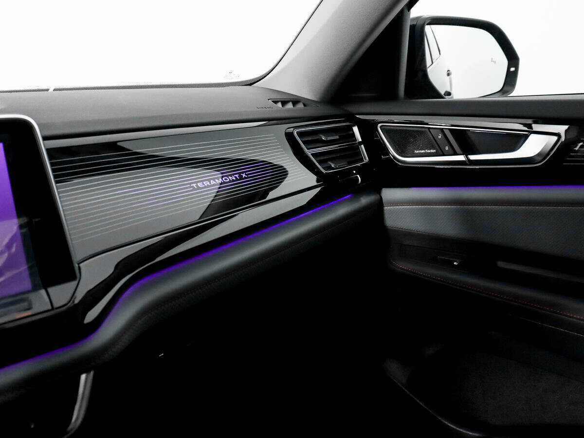 Б/У Фольксваген Терамонт 2023 года. Фото: #17