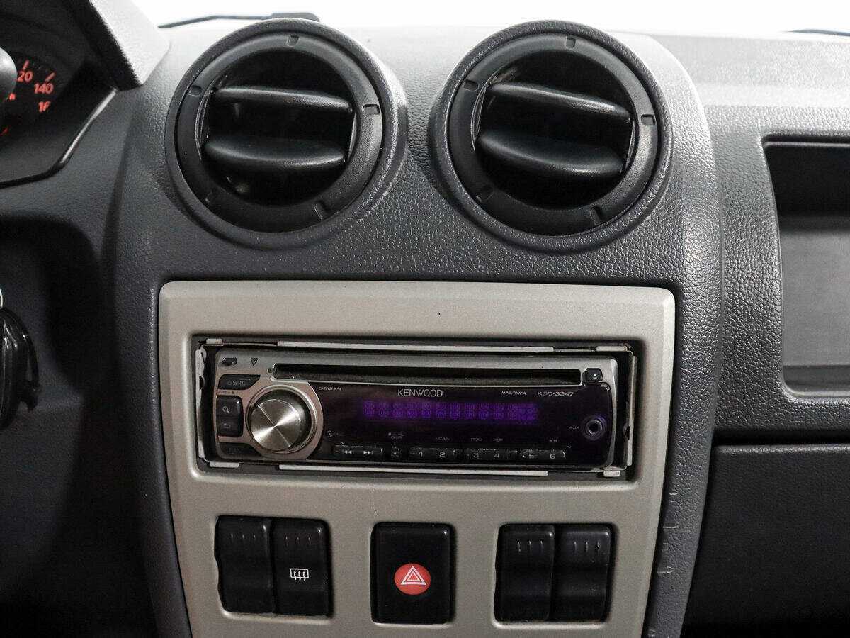 Б/У Рено Логан 2008 года. Фото: #15