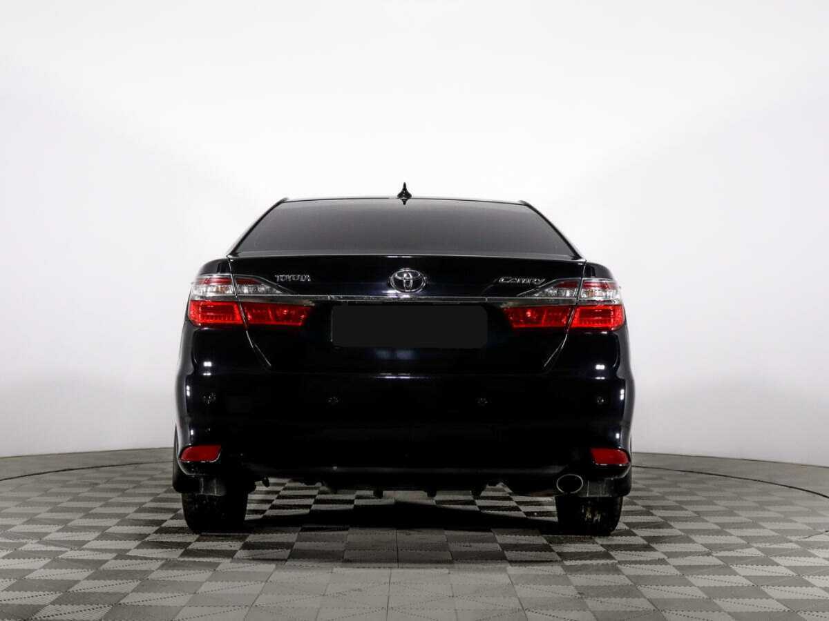 Б/У Тойота Камри 2016 года. Фото: #5