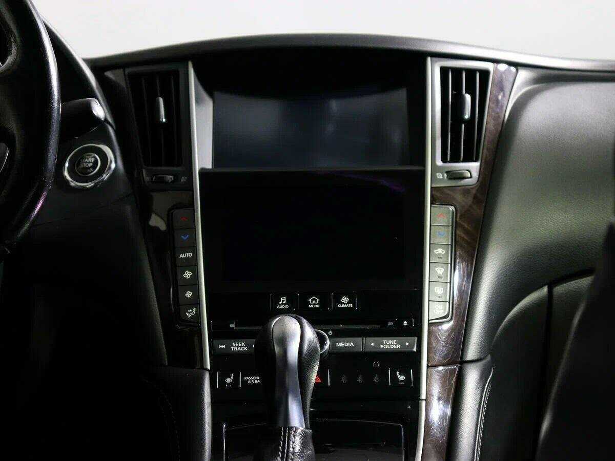 Б/У Инфинити К50 2014 года. Фото: #12