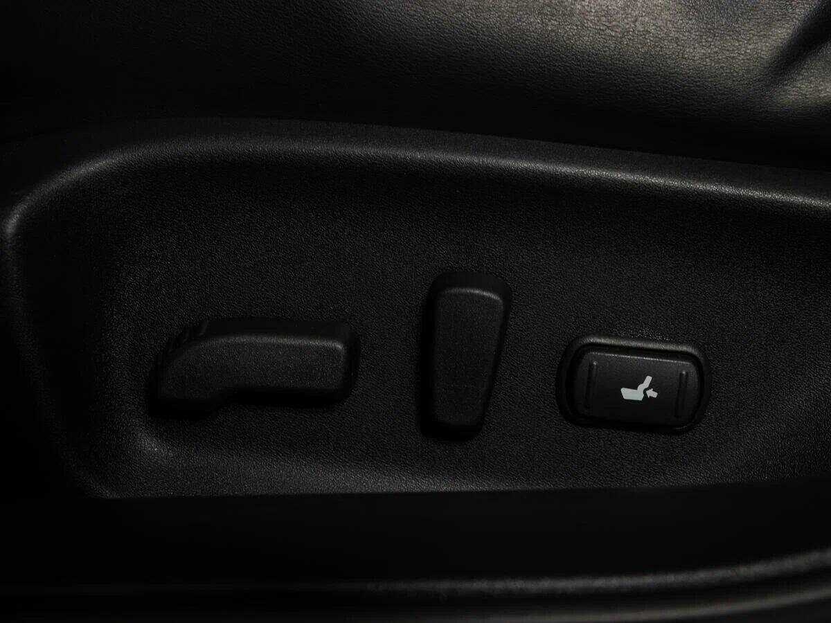 Б/У Инфинити К50 2014 года. Фото: #15