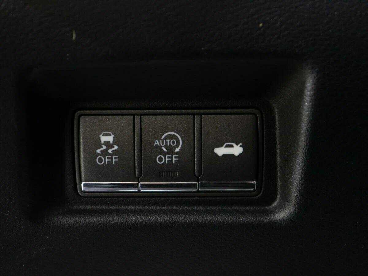 Б/У Инфинити К50 2014 года. Фото: #16