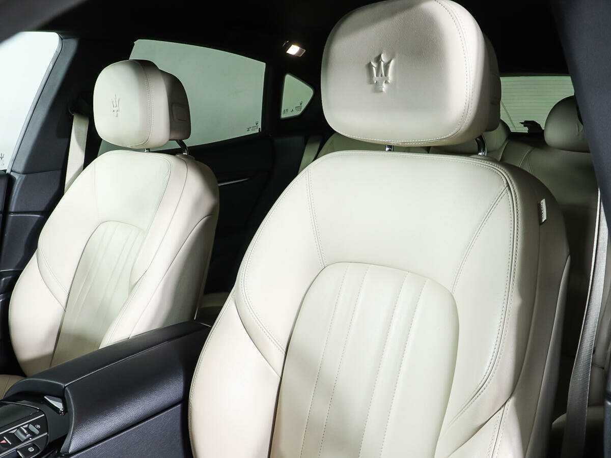 Б/У Мазератти Леванте 2018 года. Фото: #17