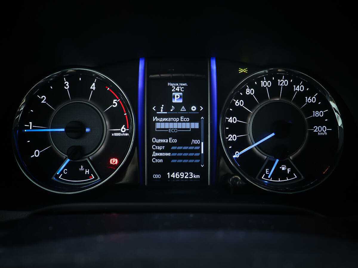 Б/У Тойота Фортюнер 2018 года. Фото: #11