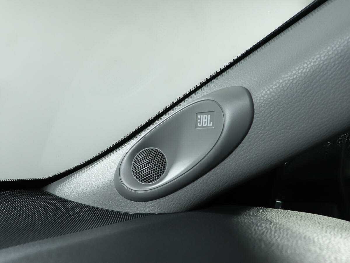 Б/У Тойота Камри 2022 года. Фото: #16