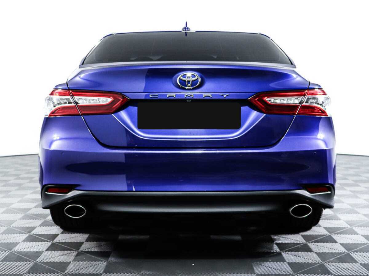 Б/У Тойота Камри 2021 года. Фото: #4