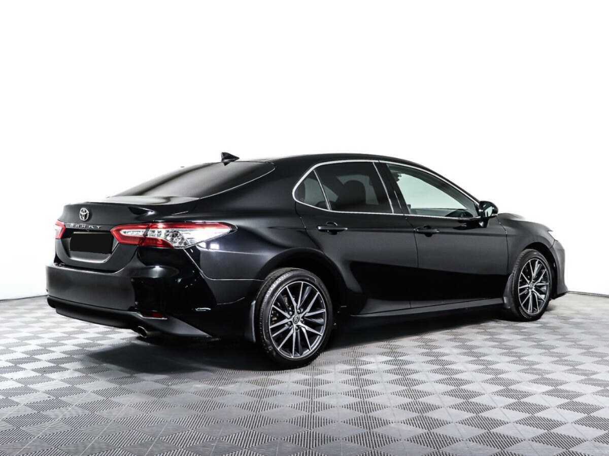 Б/У Тойота Камри 2021 года. Фото: #3