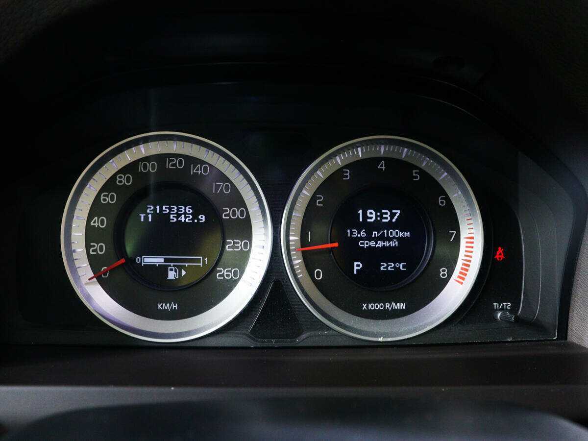 Б/У Вольво С60 2011 года. Фото: #10