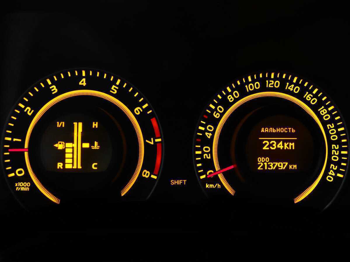 Б/У Тойота Королла 2008 года. Фото: #8