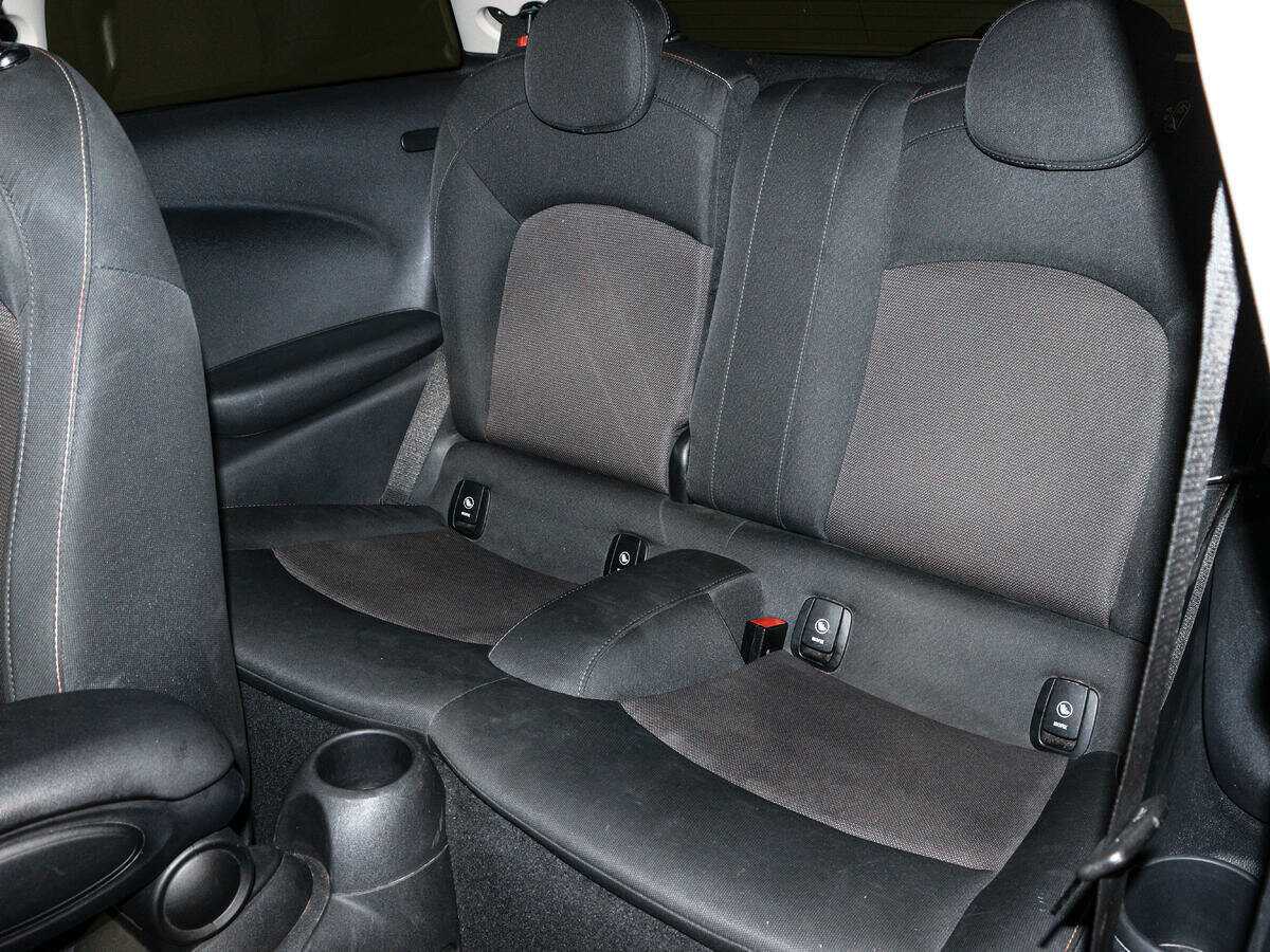 Б/У Мини Хэтч 2018 года. Фото: #9