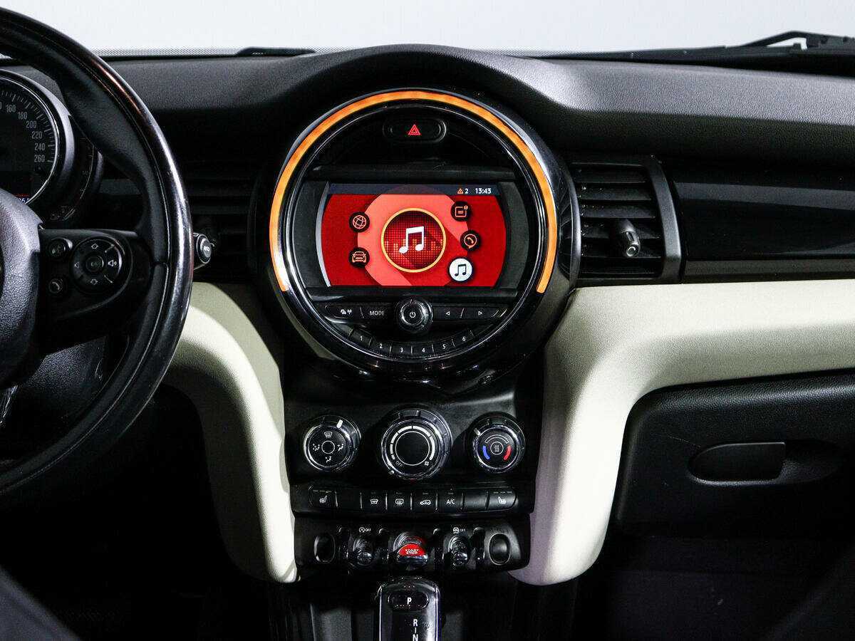 Б/У Мини Хэтч 2018 года. Фото: #12