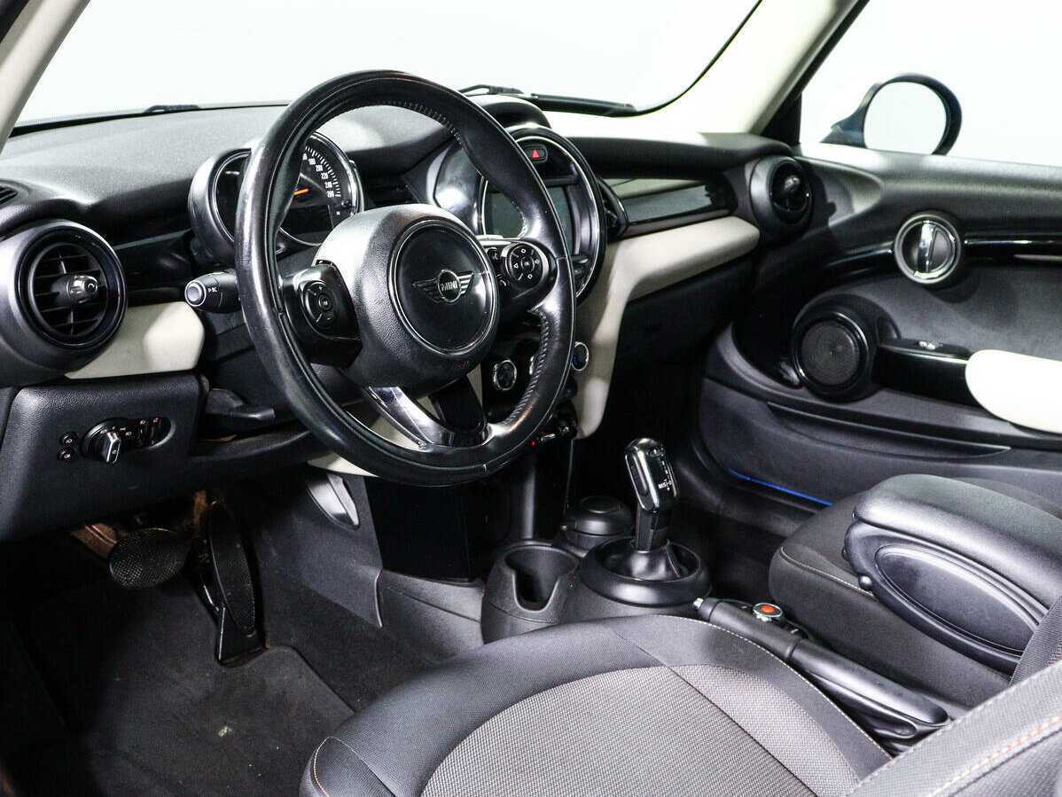 Б/У Мини Хэтч 2018 года. Фото: #13