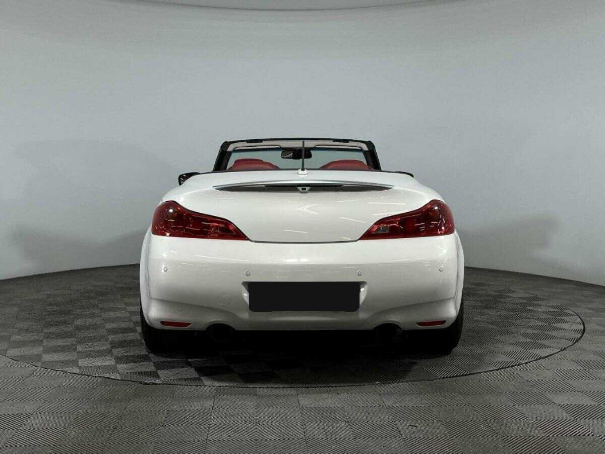 Б/У Инфинити К60 2014 года. Фото: #5