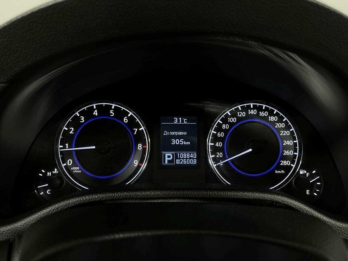 Б/У Инфинити К60 2014 года. Фото: #10