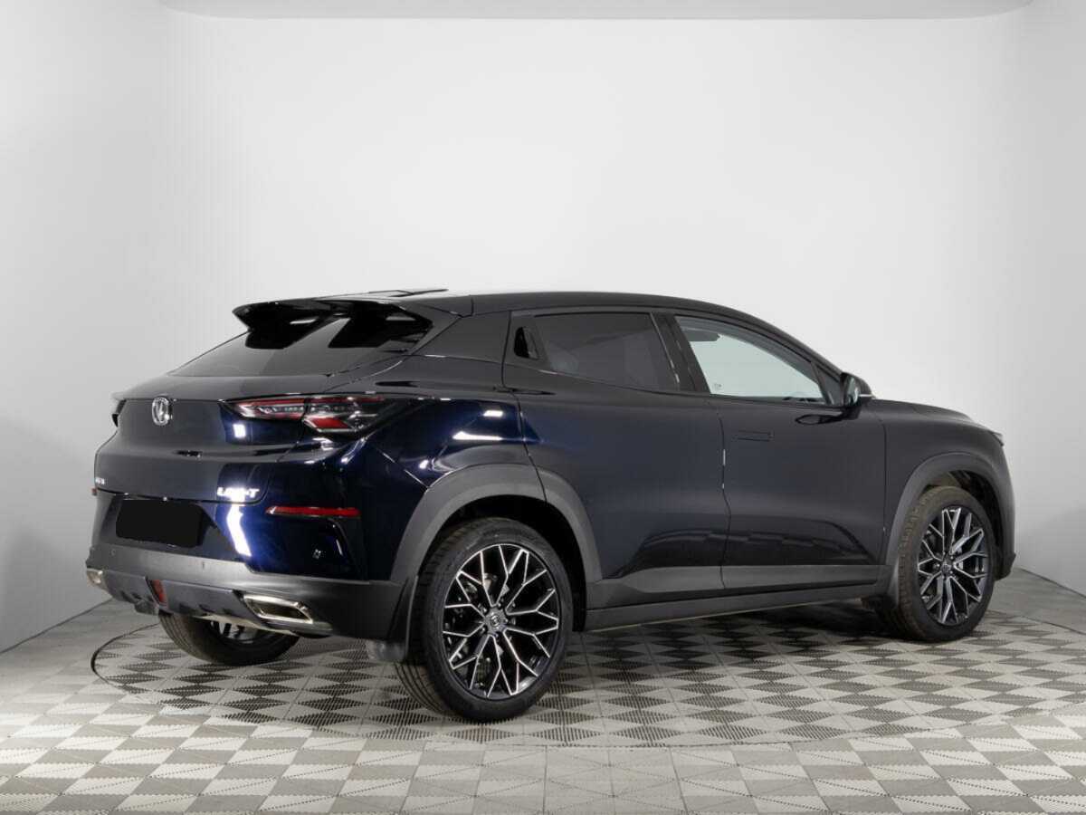 Б/У Чанган УНИ-Т 2023 года. Фото: #4