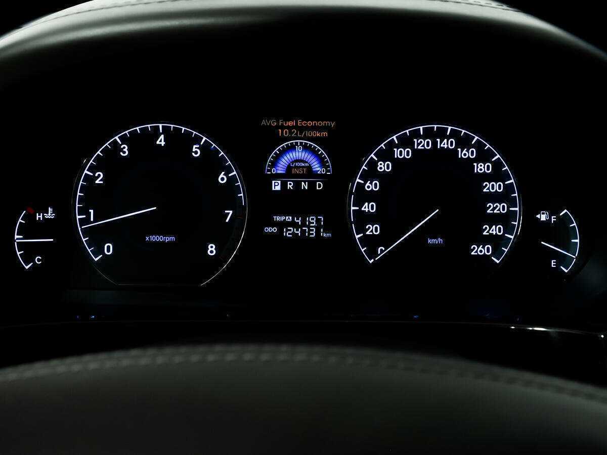 Б/У Хендай Экус 2012 года. Фото: #9