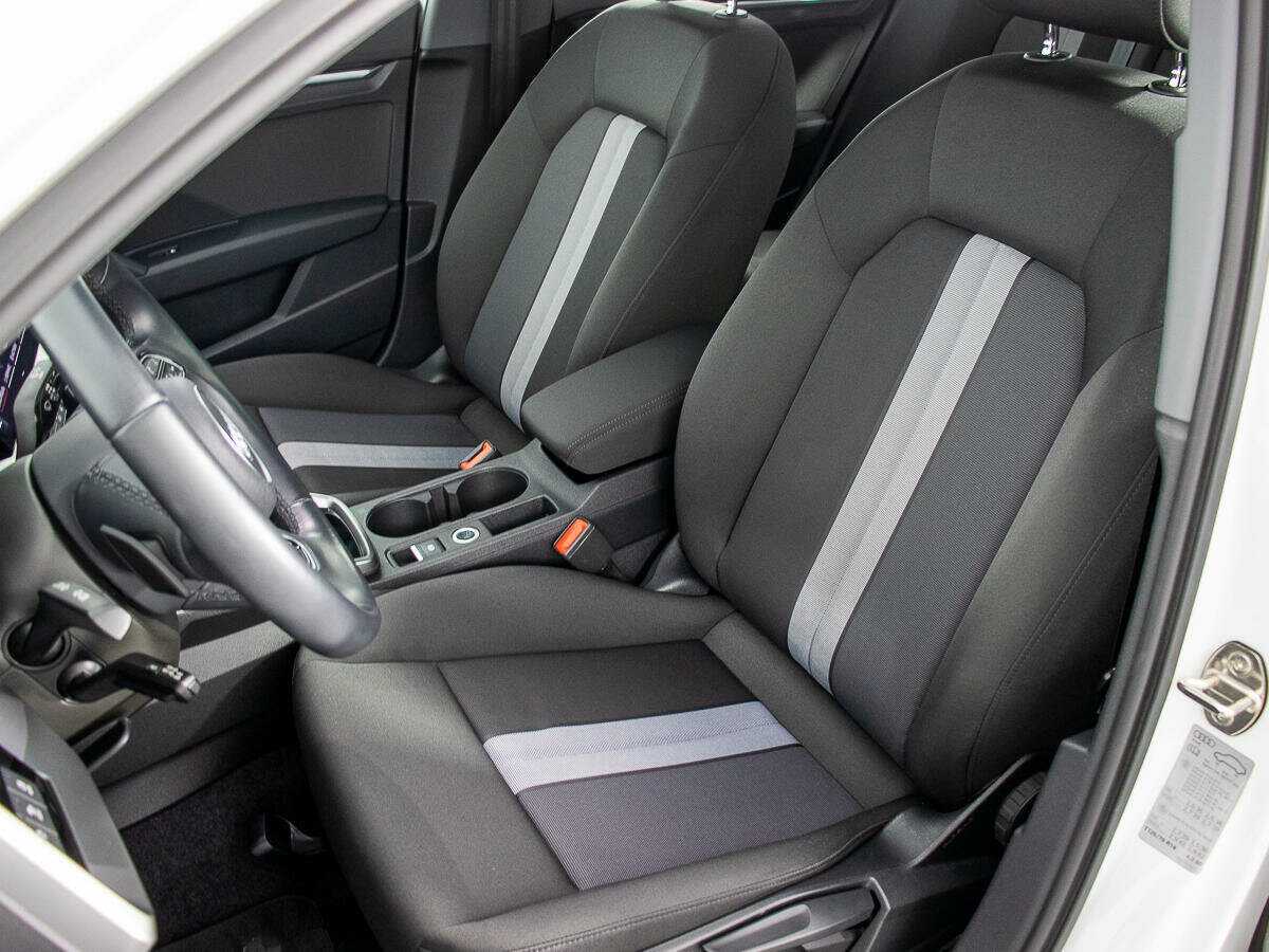 Б/У Ауди А3 2021 года. Фото: #9