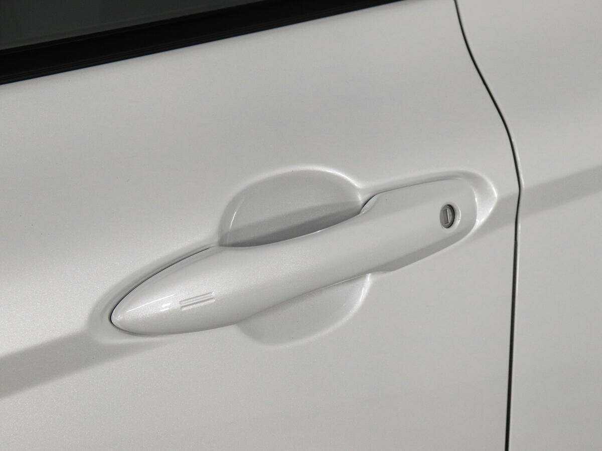 Б/У Тойота Камри 2024 года. Фото: #13