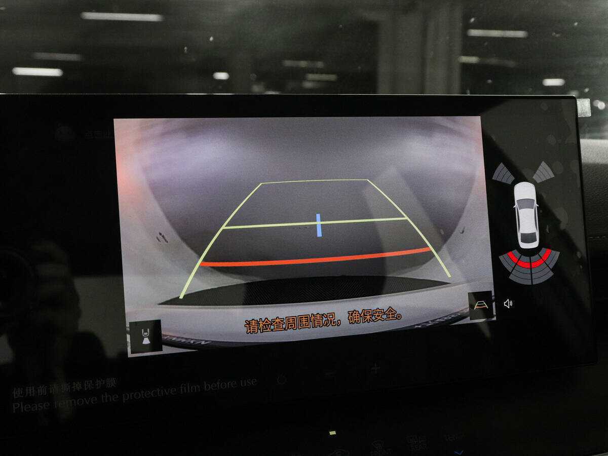 Б/У Тойота Камри 2024 года. Фото: #17