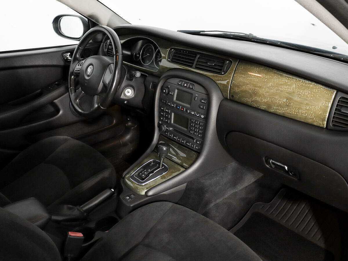 Б/У Ягуар Икс-Тайп 2007 года. Фото: #10