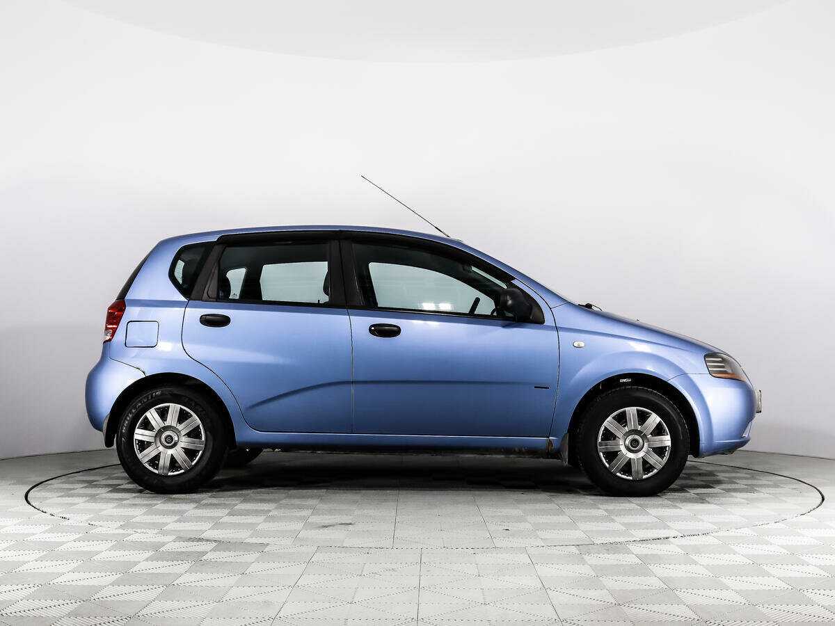 Б/У Шевроле Авео 2004 года. Фото: #3