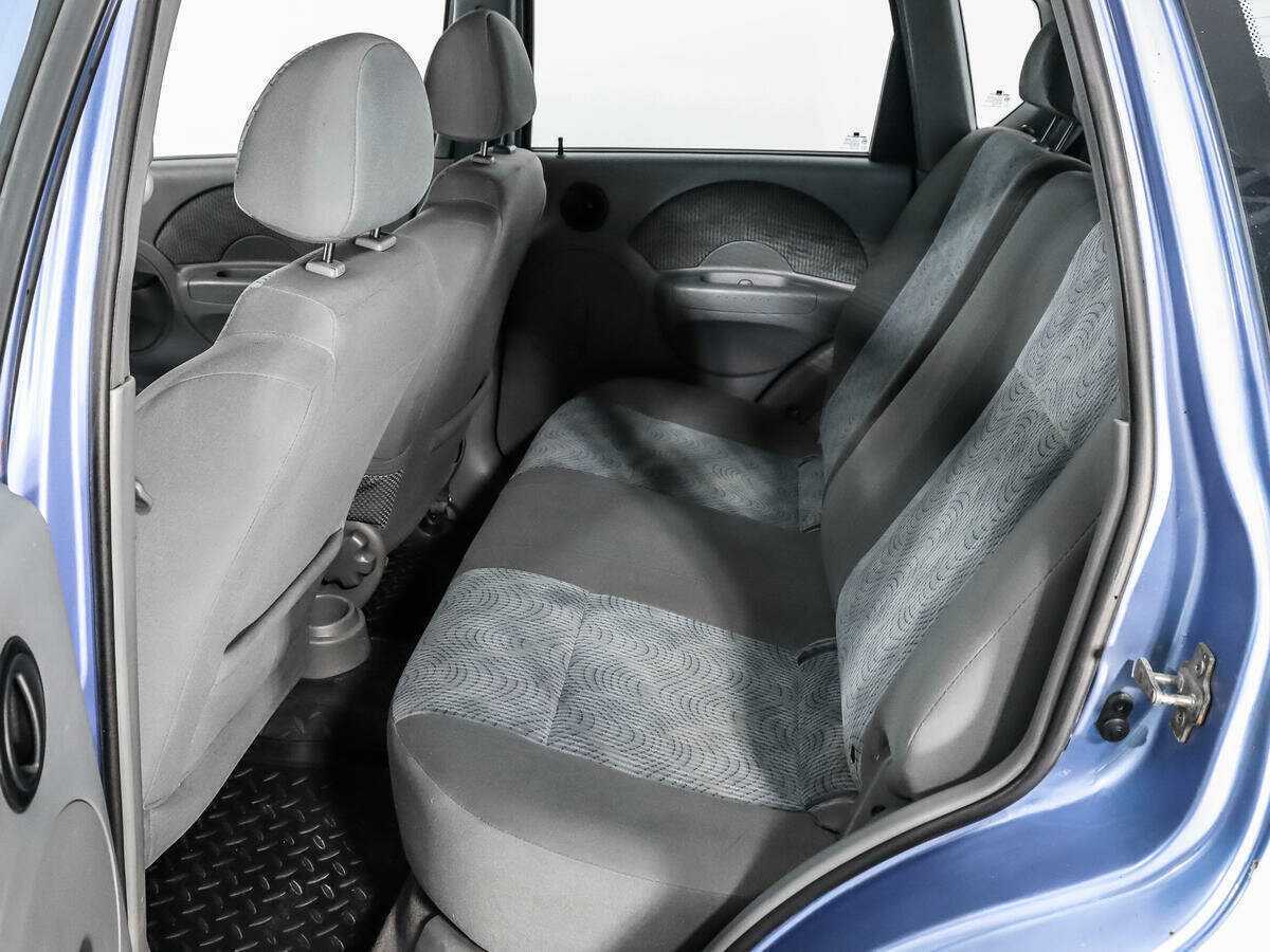 Б/У Шевроле Авео 2004 года. Фото: #9