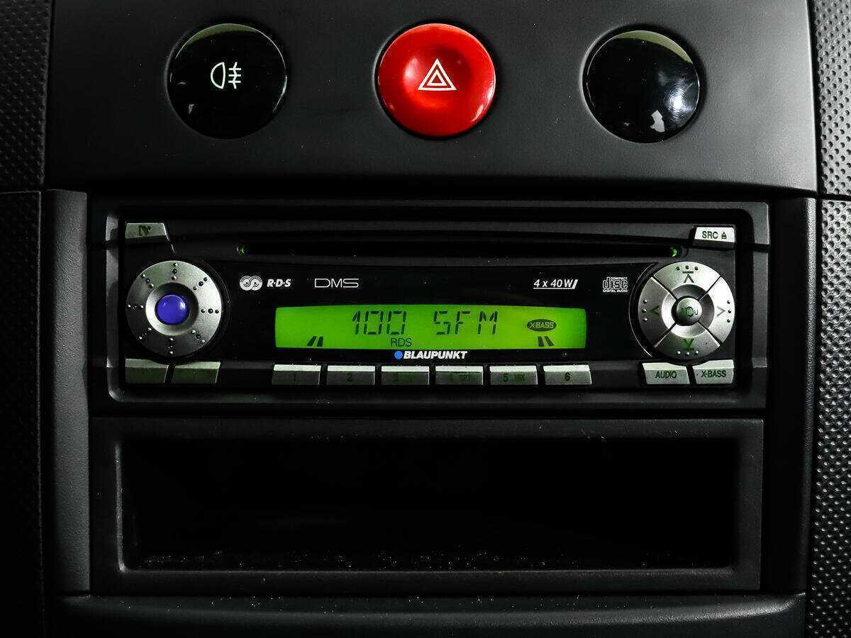 Б/У Шевроле Авео 2004 года. Фото: #13