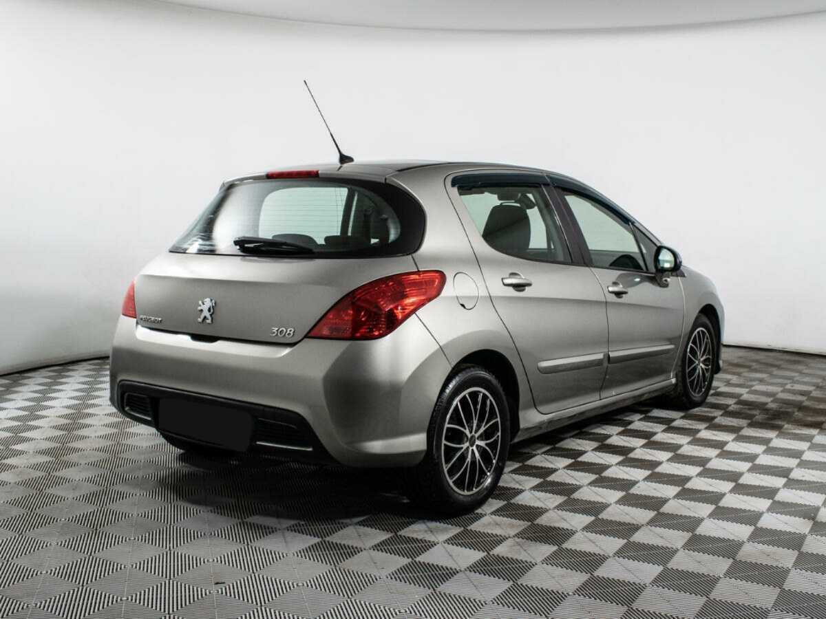 Б/У Пежо 308 2010 года. Фото: #4