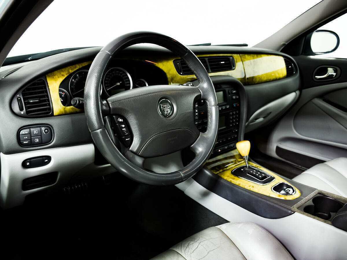 Б/У Ягуар С-Тайп 2005 года. Фото: #12