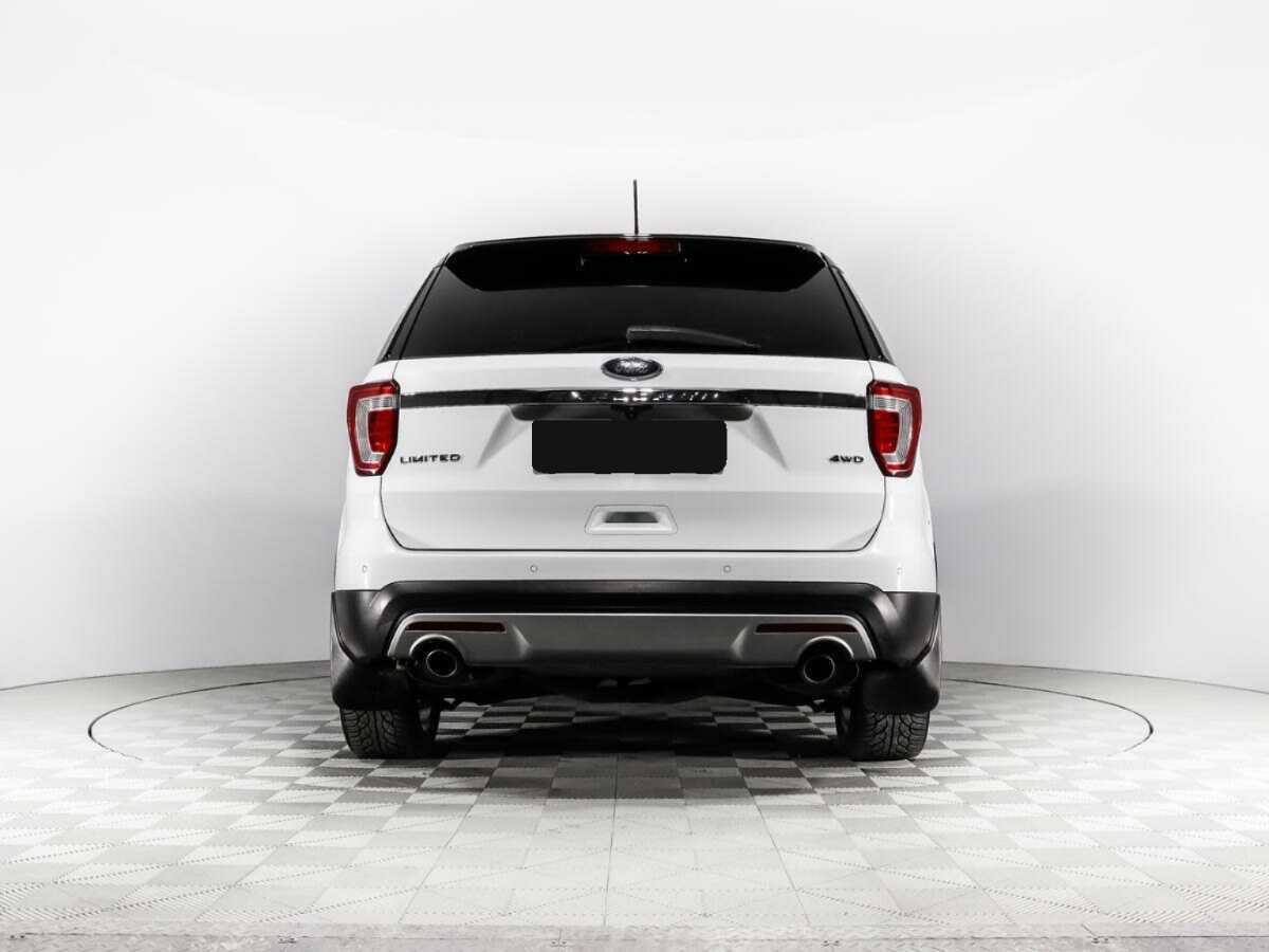 Б/У Форд Експлорер 2017 года. Фото: #5