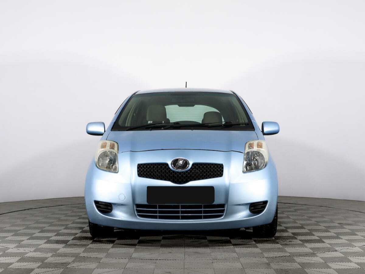 Б/У Тойота Витз 2005 года. Фото: #1