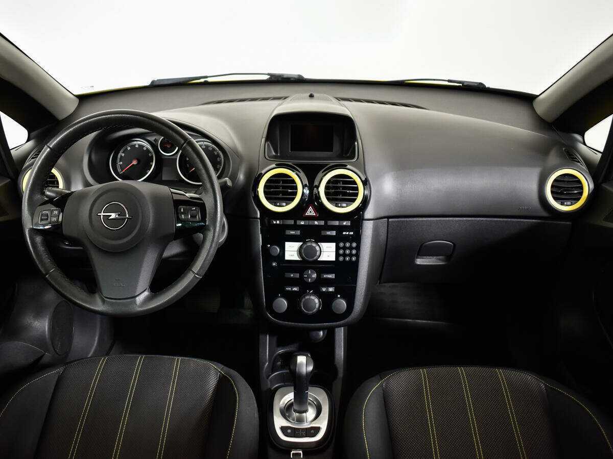 Б/У Опель Корса 2014 года. Фото: #11