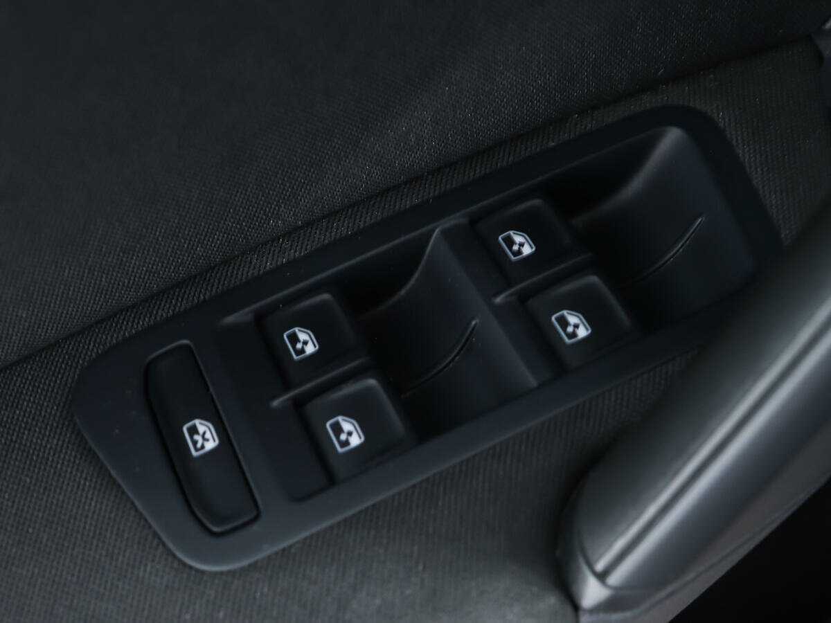 Б/У Фольксваген Гольф 2018 года. Фото: #16