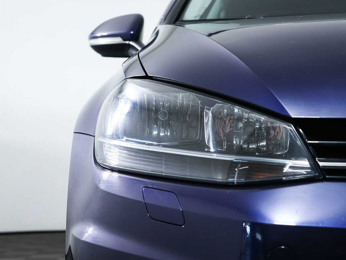 Б/У Фольксваген Гольф 2018 года. Фото: #20