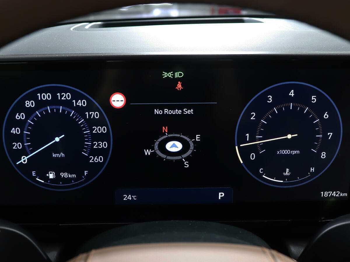 Б/У Хендай Грандеур 2023 года. Фото: #13