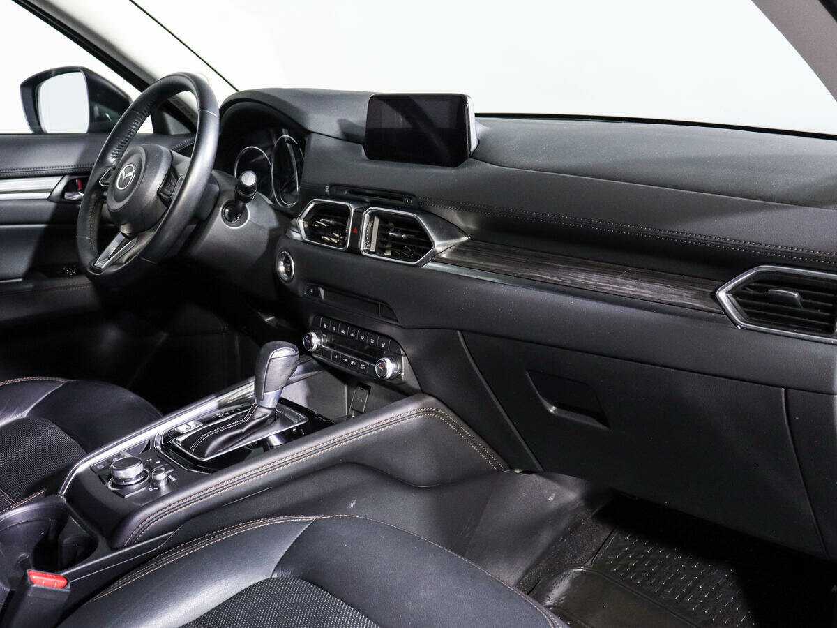 Б/У Мазда Ц-Икс-5 2019 года. Фото: #8