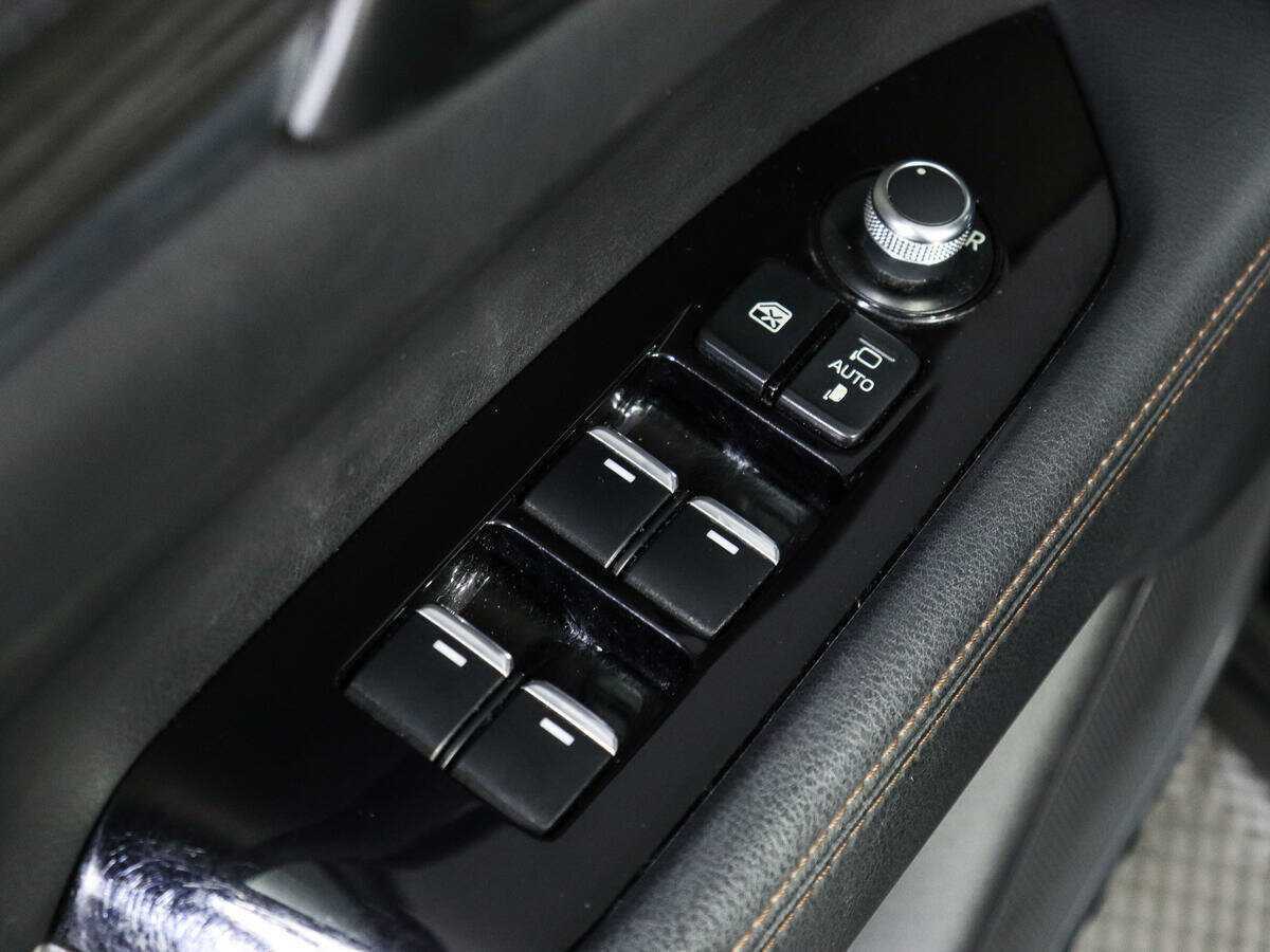 Б/У Мазда Ц-Икс-5 2019 года. Фото: #17