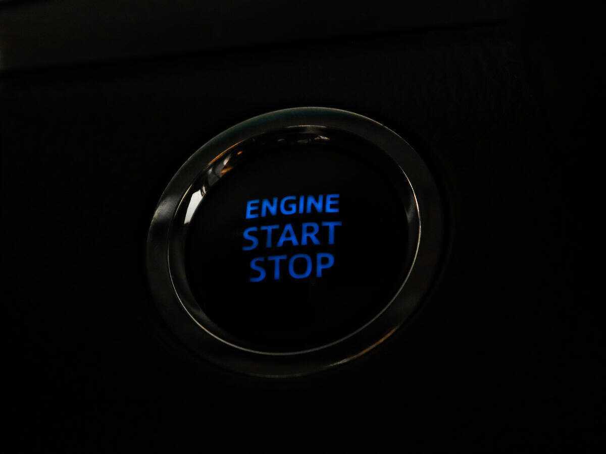 Б/У Тойота Камри 2021 года. Фото: #18