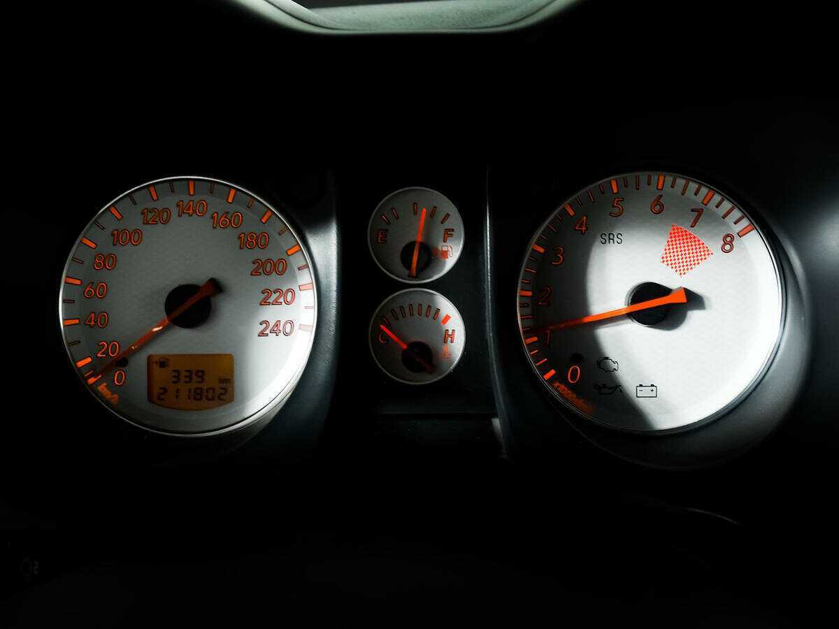 Б/У Митсубиши Оутлэндер 2007 года. Фото: #7