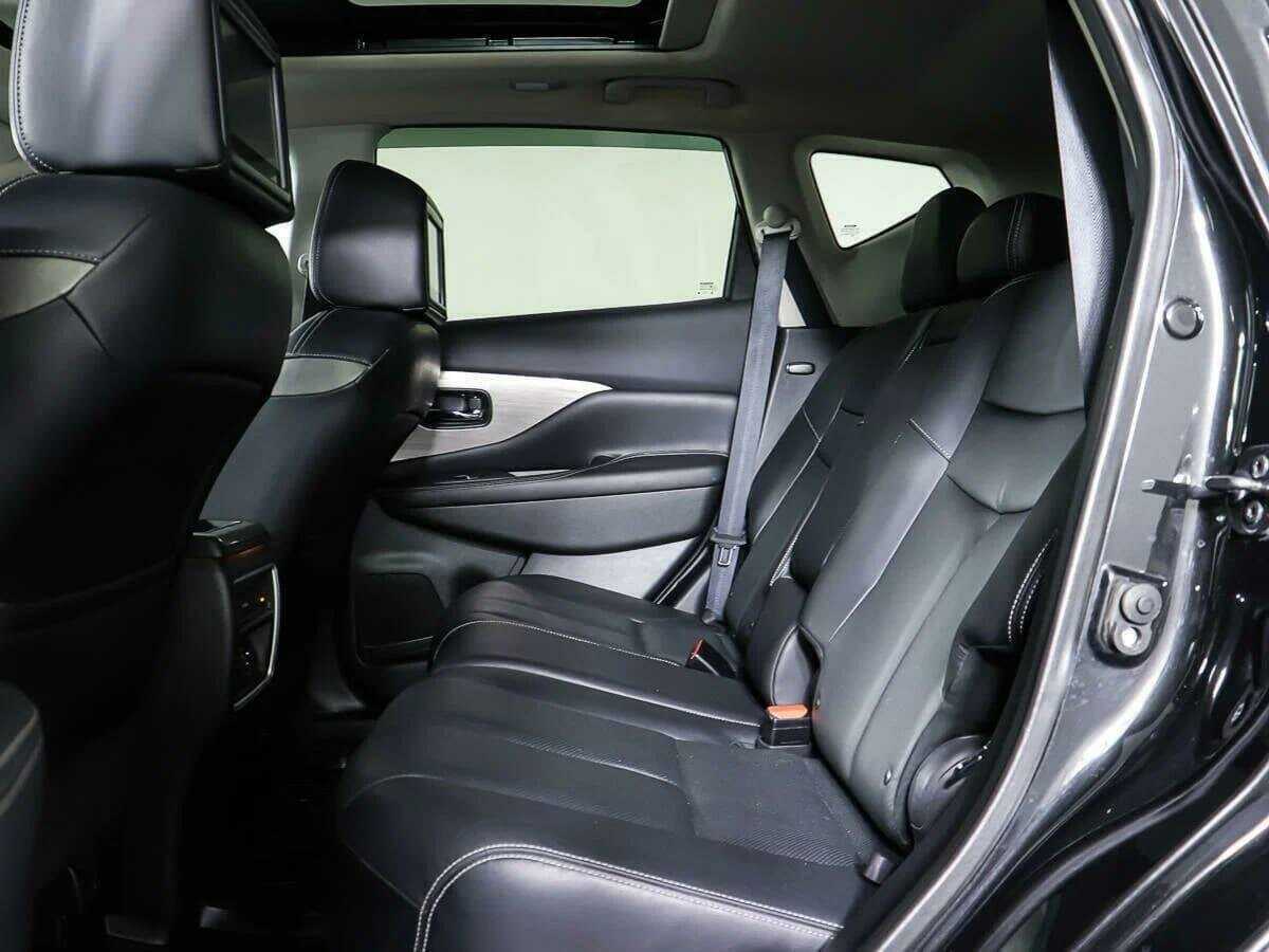 Б/У Ниссан Мурано 2019 года. Фото: #12