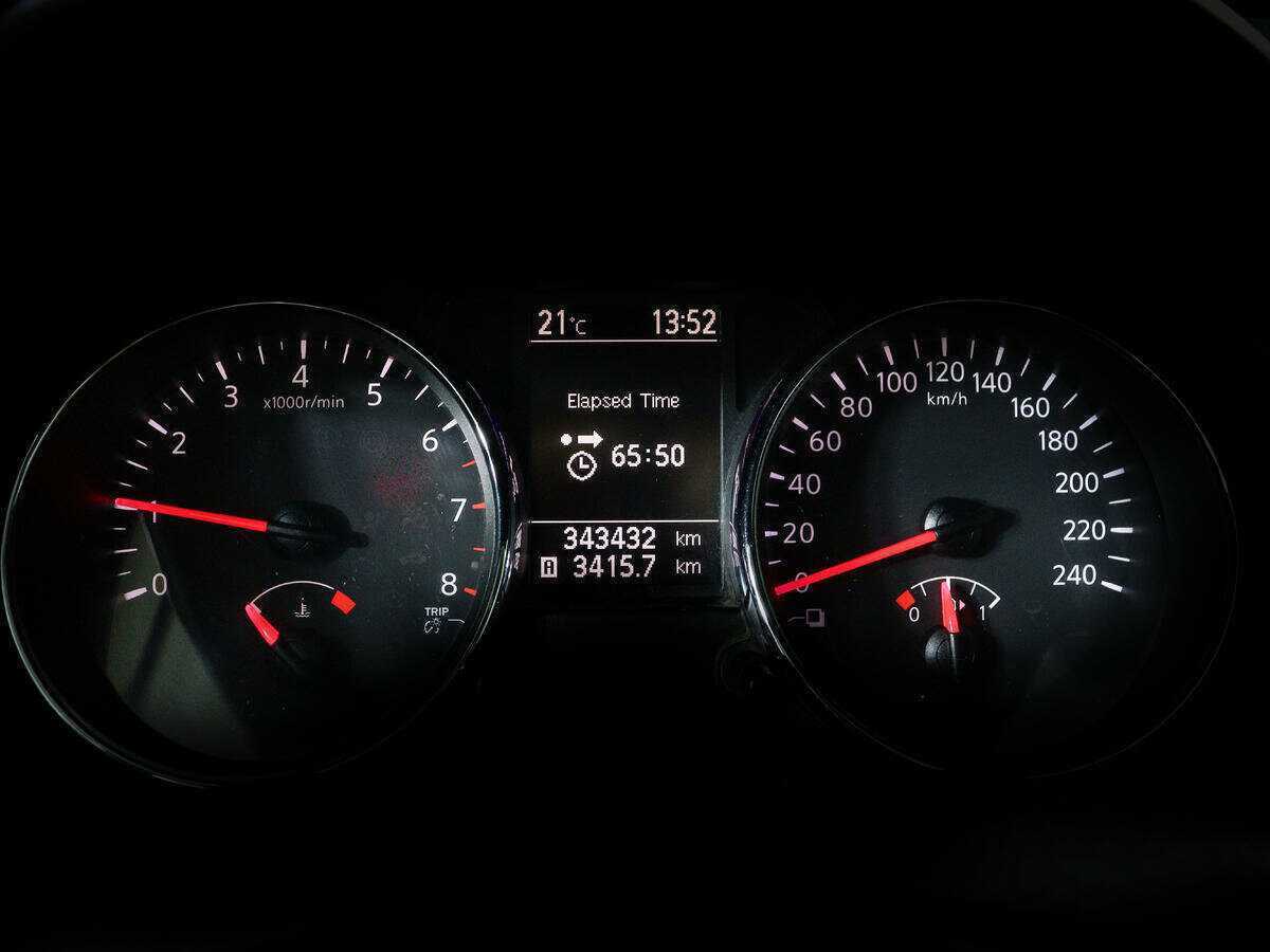 Б/У Ниссан Кашкай+2 2010 года. Фото: #8